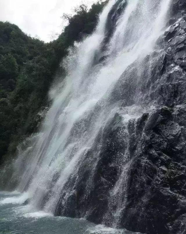 地铁：最后的曙光